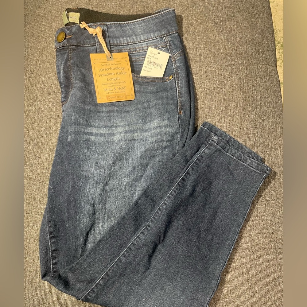 NWT Democracy Jeggings